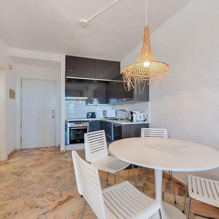 Front Line Beach Studio Apartment Marbellac Extérieur photo