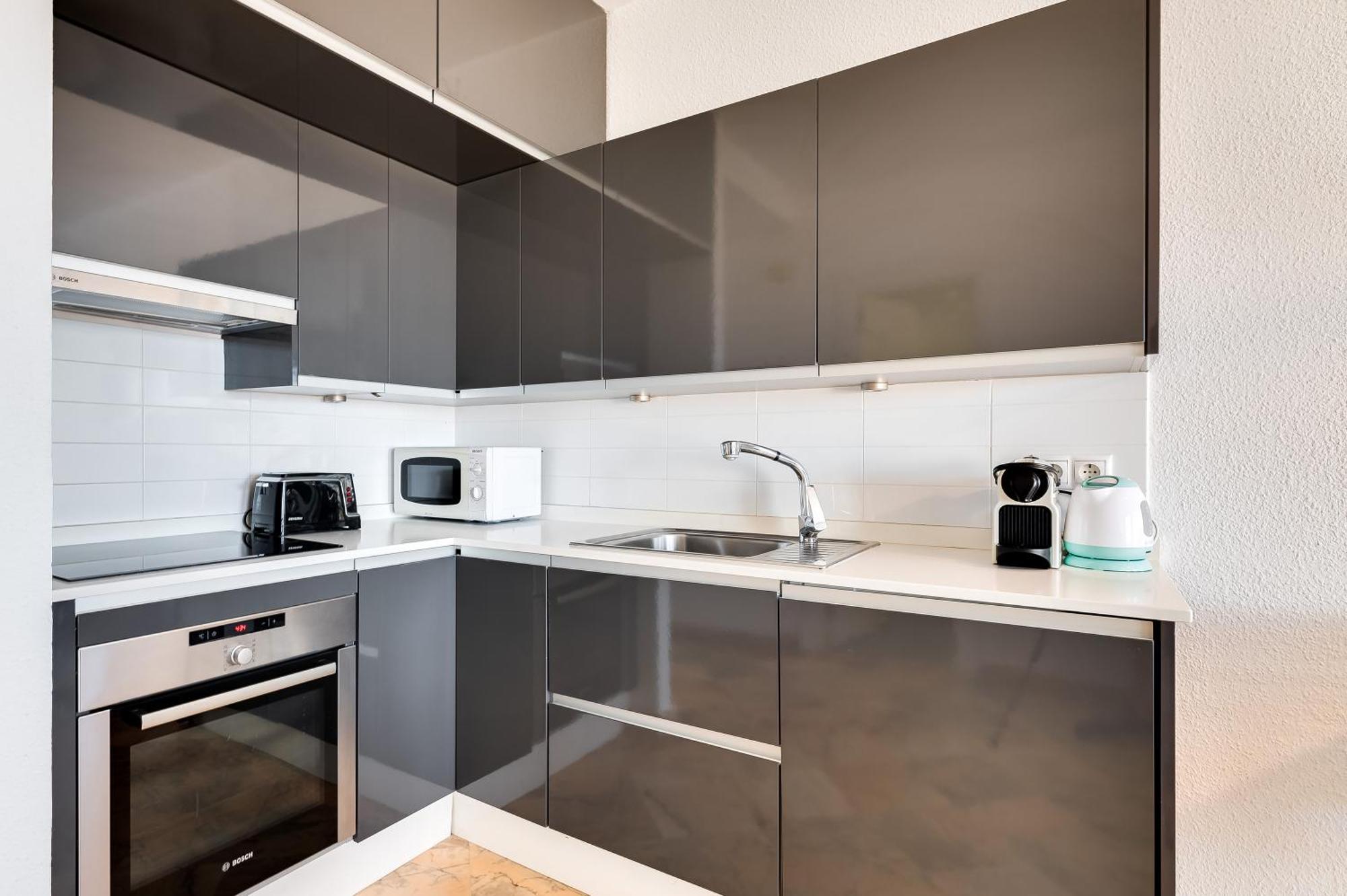 Front Line Beach Studio Apartment Marbellac Extérieur photo